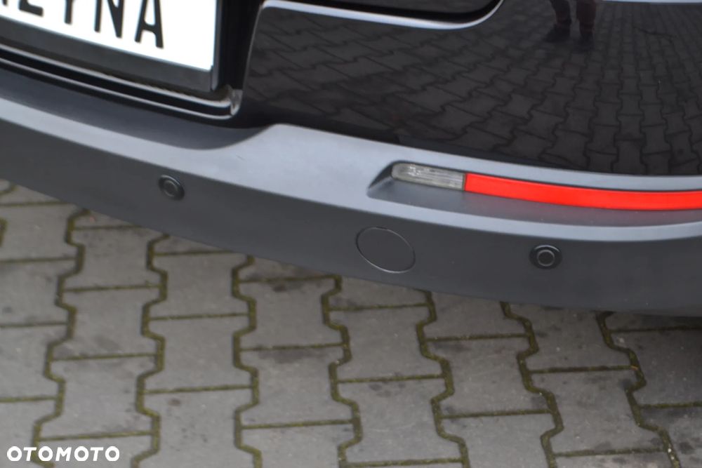 Volkswagen Tiguan - 11