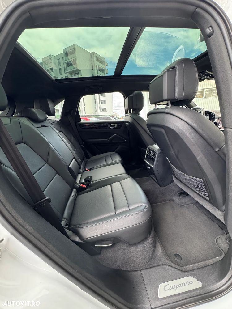 Porsche Cayenne E-Hybrid Tiptronic S - 8
