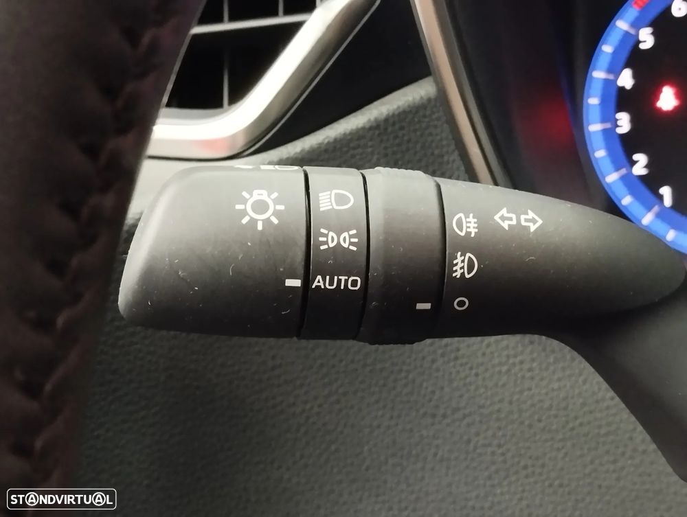 Toyota Corolla Touring Sports 1.8 Hybrid Comfort - 21