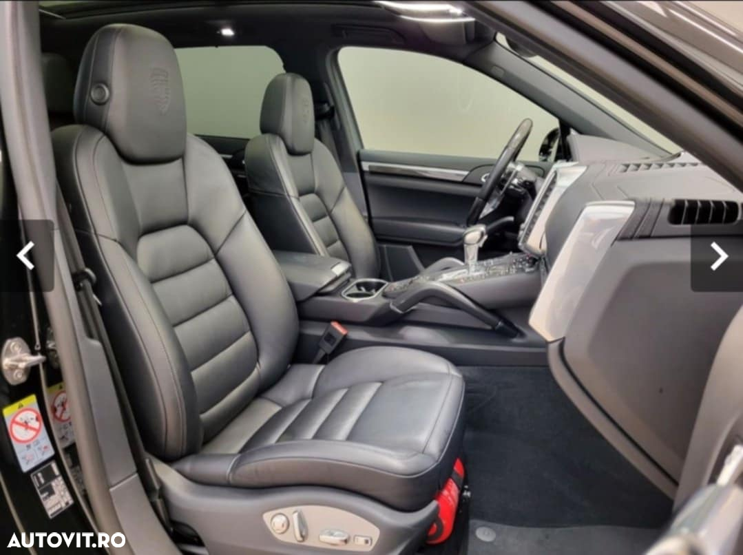 Porsche Cayenne Tiptronic S Platinum Edition - 6
