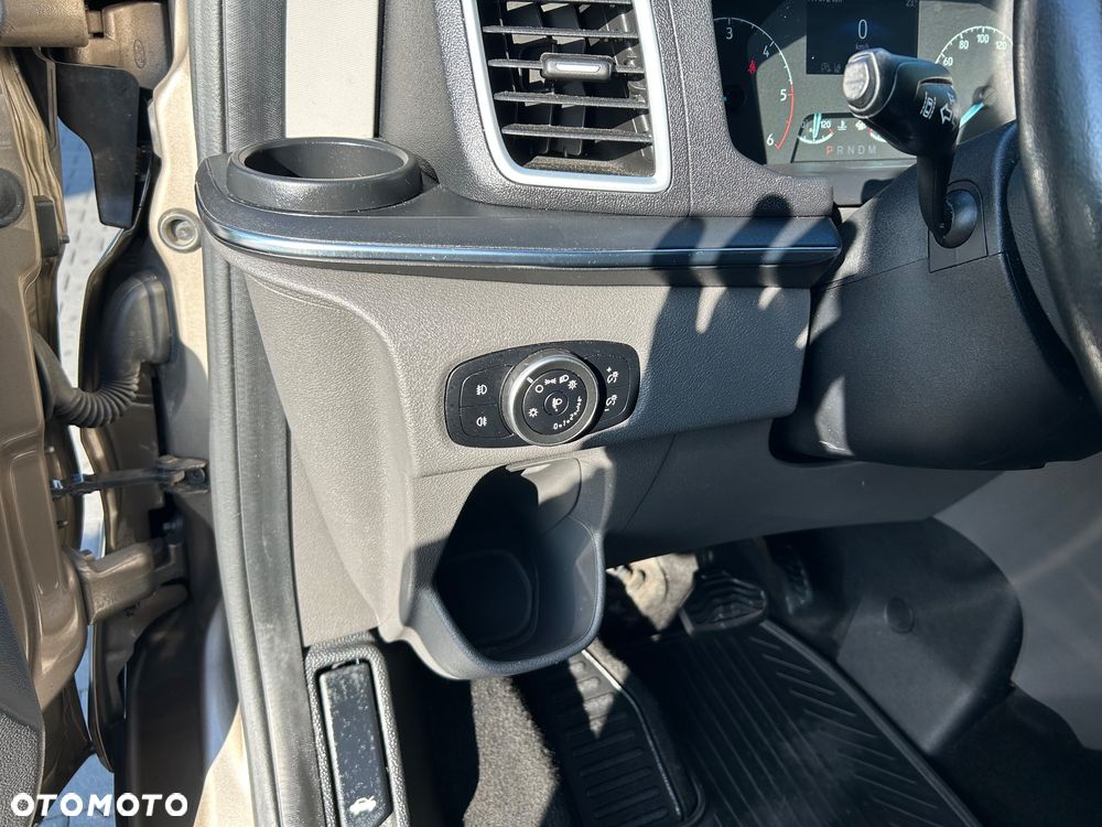Ford Transit Custom - 19