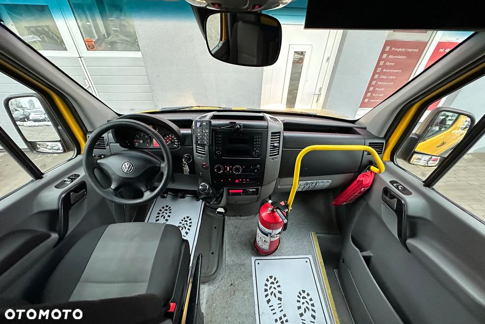 Volkswagen Crafter AUTOBUS - 25