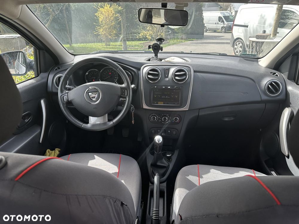Dacia Sandero 0.9 TCe Laureate - 6
