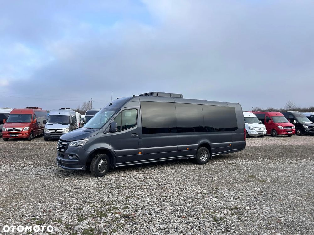 Mercedes-Benz Sprinter 519 - 11