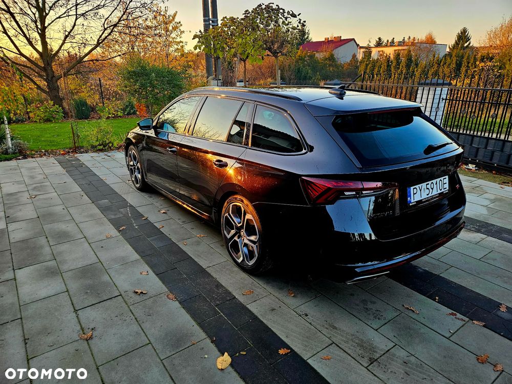 Skoda Octavia 2.0 TSI RS Challenge 245 DSG - 1