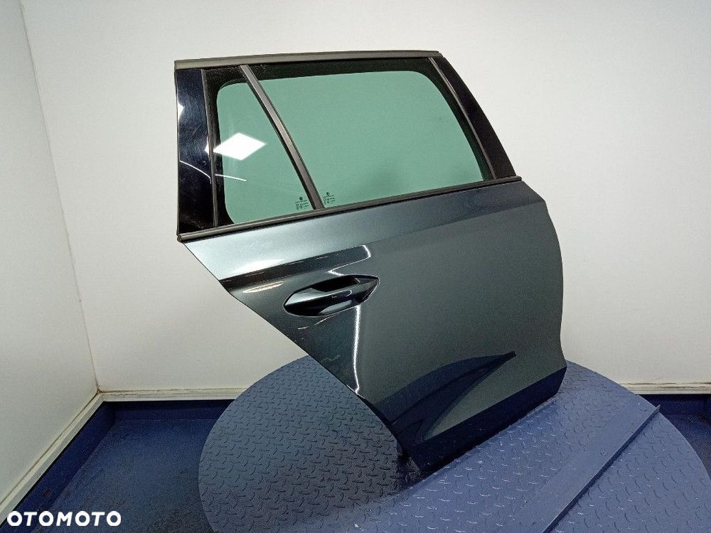 SKODA OCTAVIA IV KOMBI DRZWI TYŁ PRAWE TYLNE LF7Y - 8