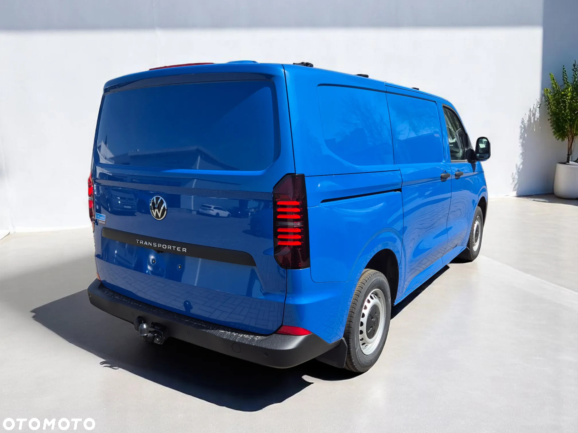 Volkswagen Transporter - 11