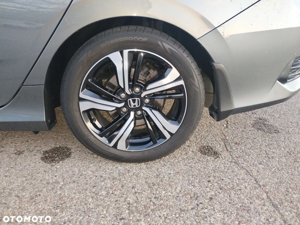 Honda Civic 1.5 T Elegance - 21