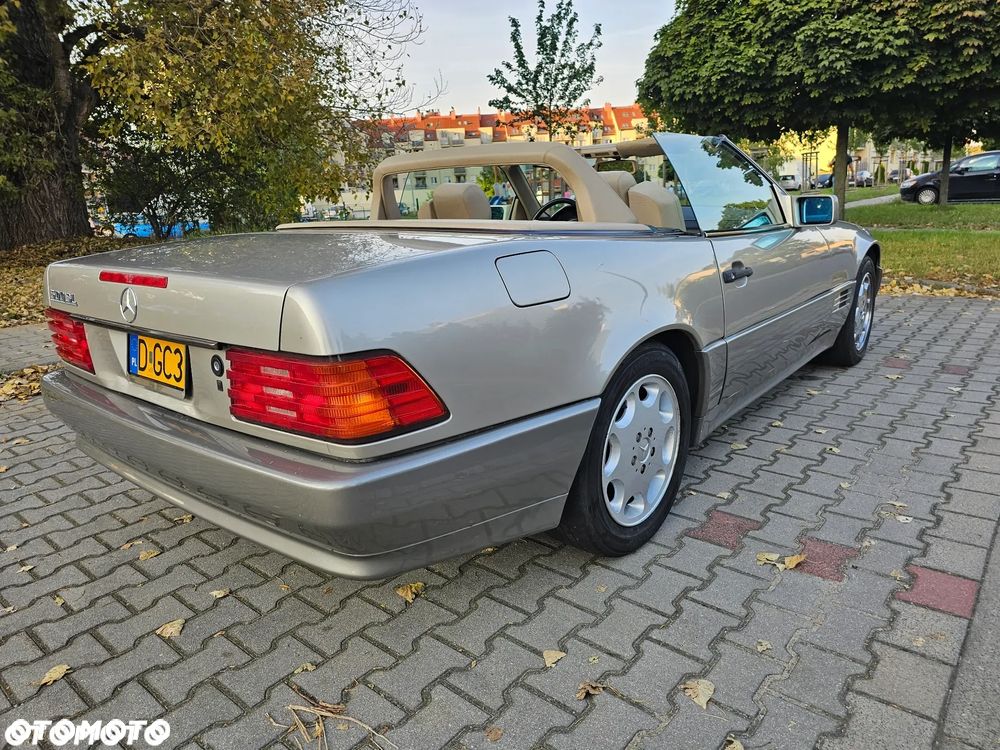 Mercedes-Benz SL - 9