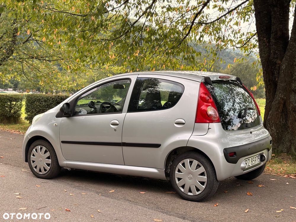 Peugeot 107 1.0 Trendy - 5