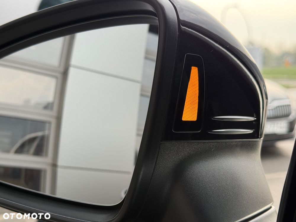 Volkswagen Tiguan 2.0 TSI 4Mot Elegance DSG - 35