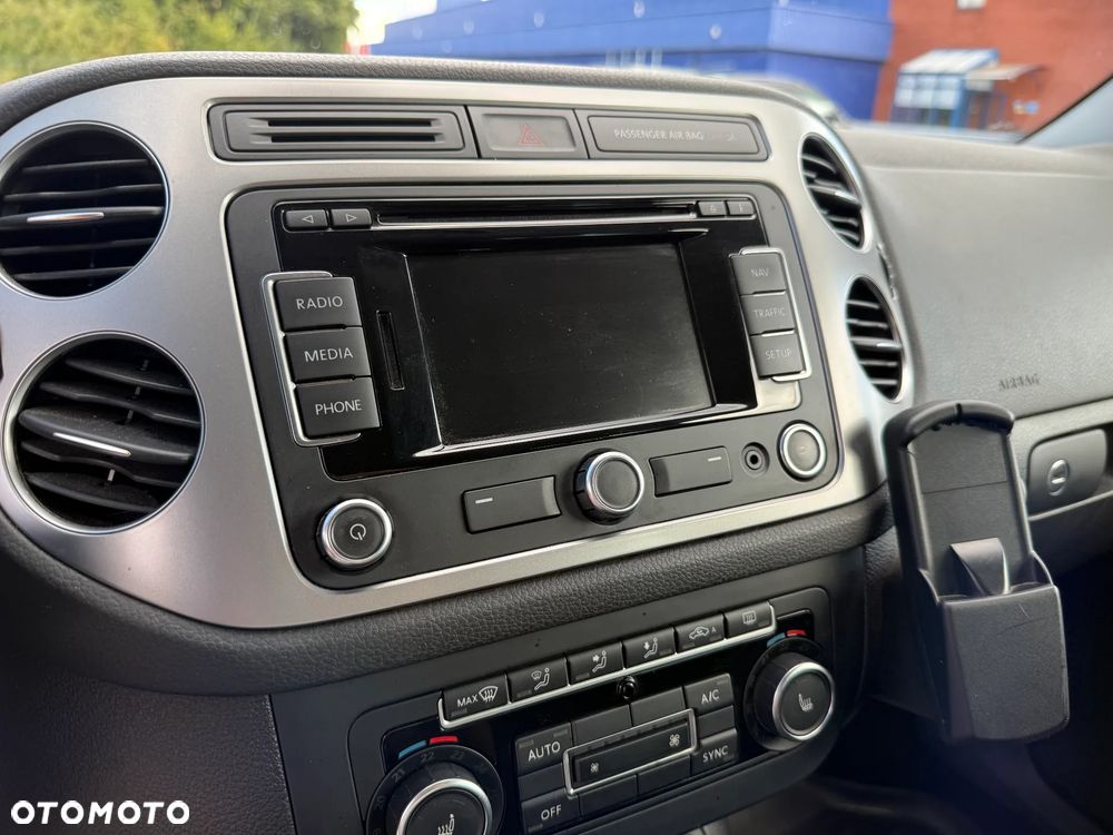 Volkswagen Tiguan - 21