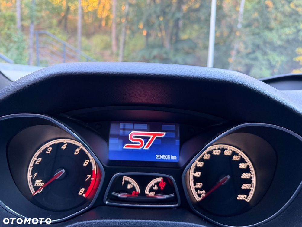 Ford Focus 2.0 EcoBoost ST mit Leder-Sport-Paket - 38
