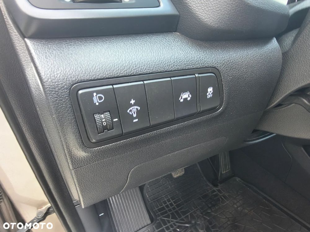 Hyundai Tucson blue 1.6 GDi 2WD Navi - 12