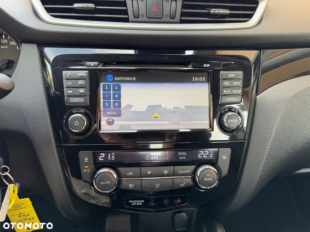 Nissan Qashqai 1.2 DIG-T N-Connecta - 22