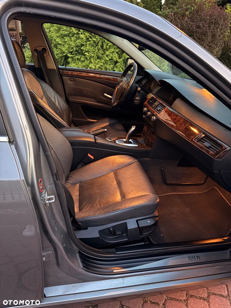 BMW Seria 5 - 28