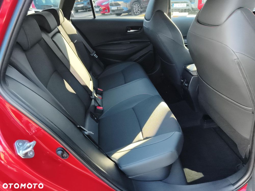 Toyota Corolla 2.0 Hybrid GR Sport Dynamic - 10