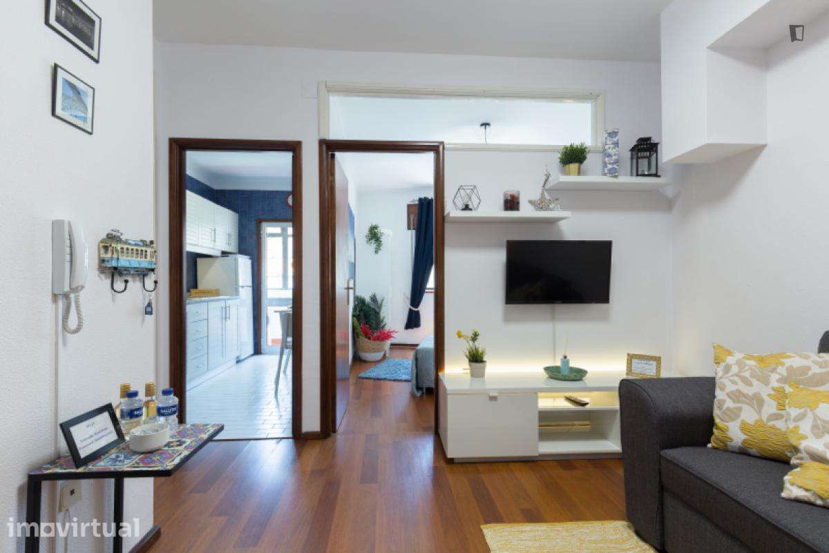 Apartamento com 1 quartos - localizado em Cedofeita Porto - Grande imagem: 3/35