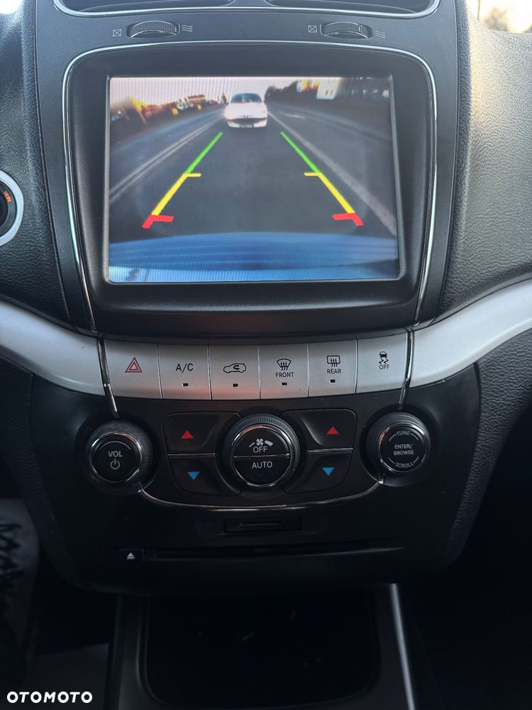 Fiat Freemont 2.0 Multijet 16V DPF Automatik Allrad Lounge - 27