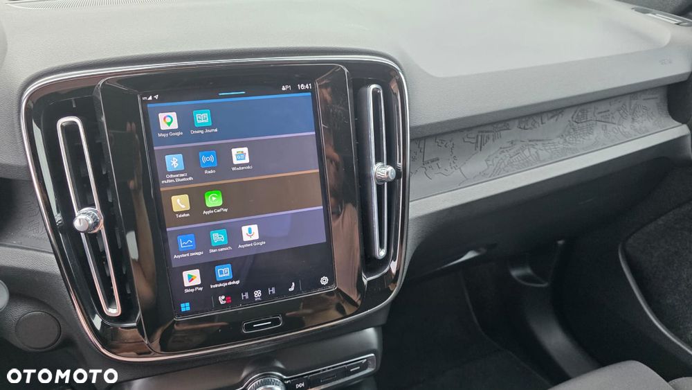 Volvo XC 40 Recharge Plus - 11