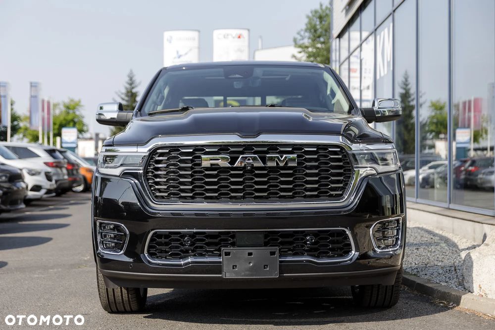 RAM 1500 Tungsten - 33