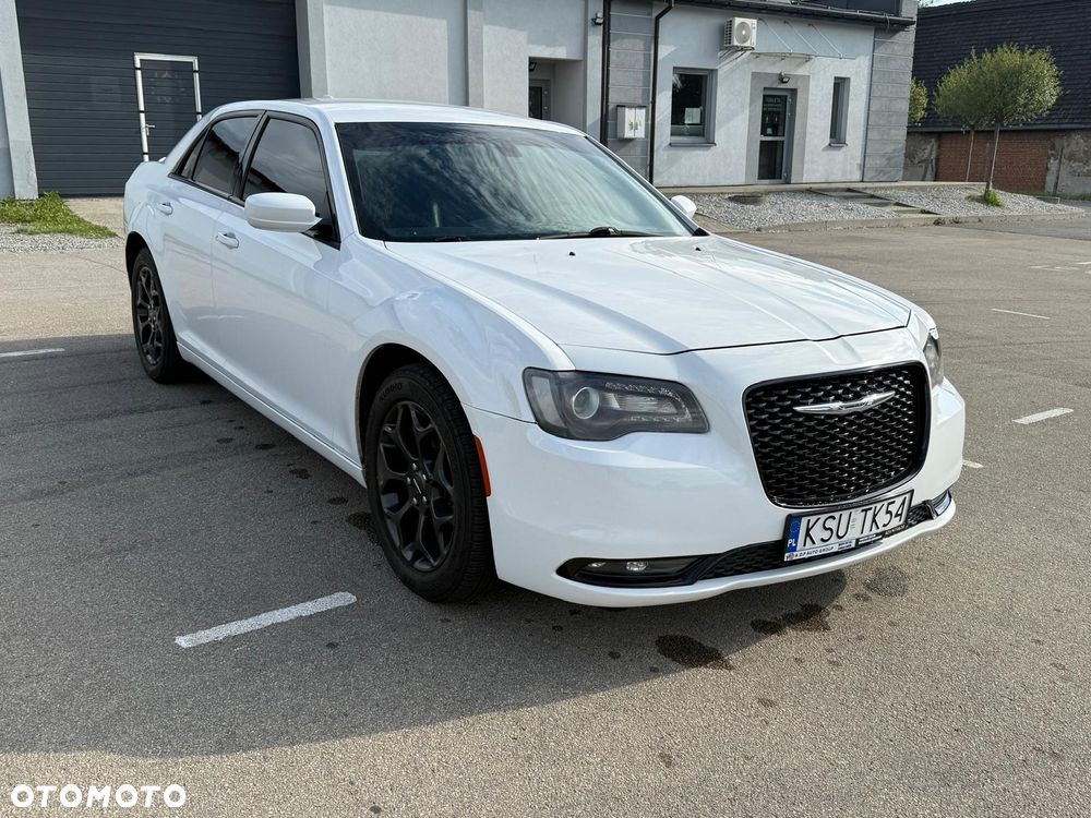 Chrysler 300s - 3