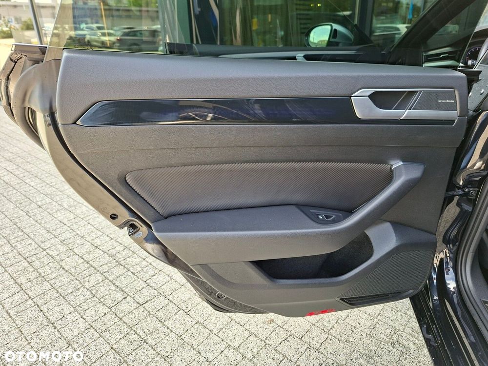 Volkswagen Arteon - 13