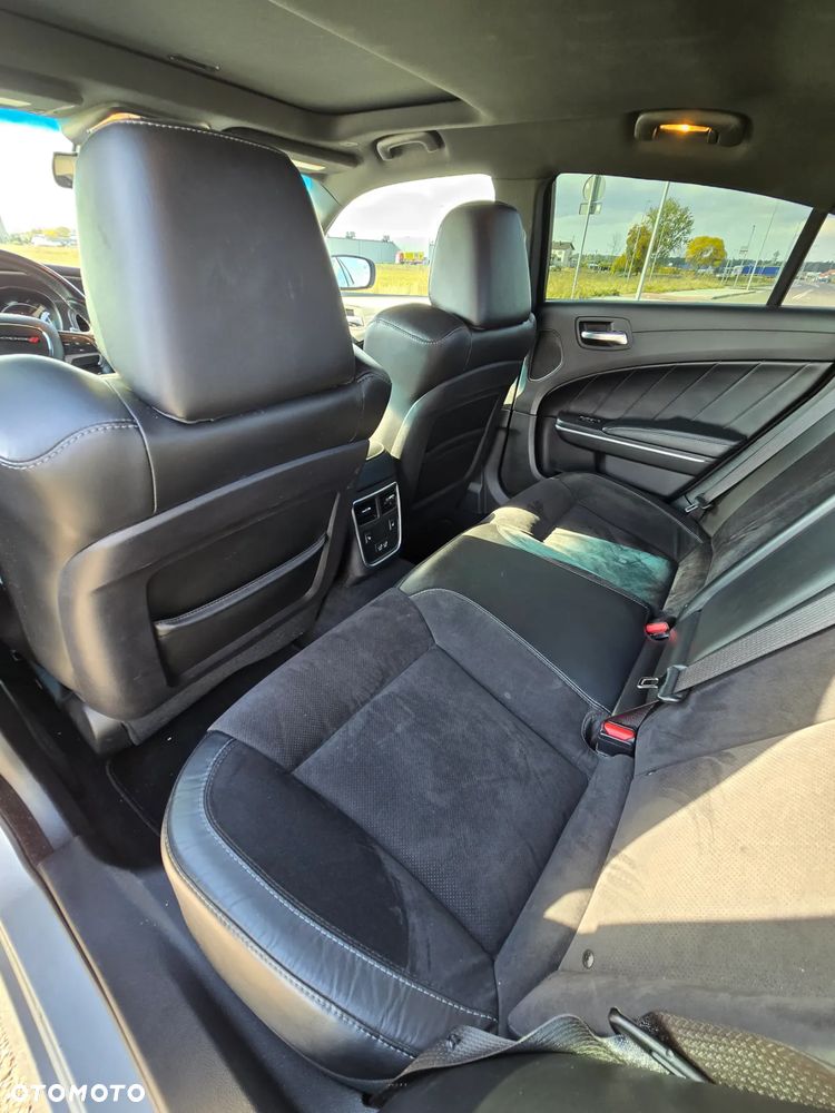 Dodge Charger 5.7 R/T - 13