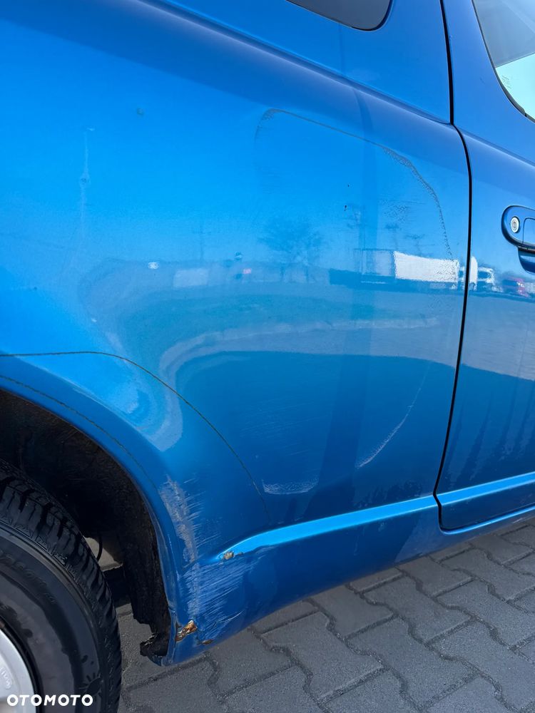 Toyota Yaris 1.0 Luna - 4