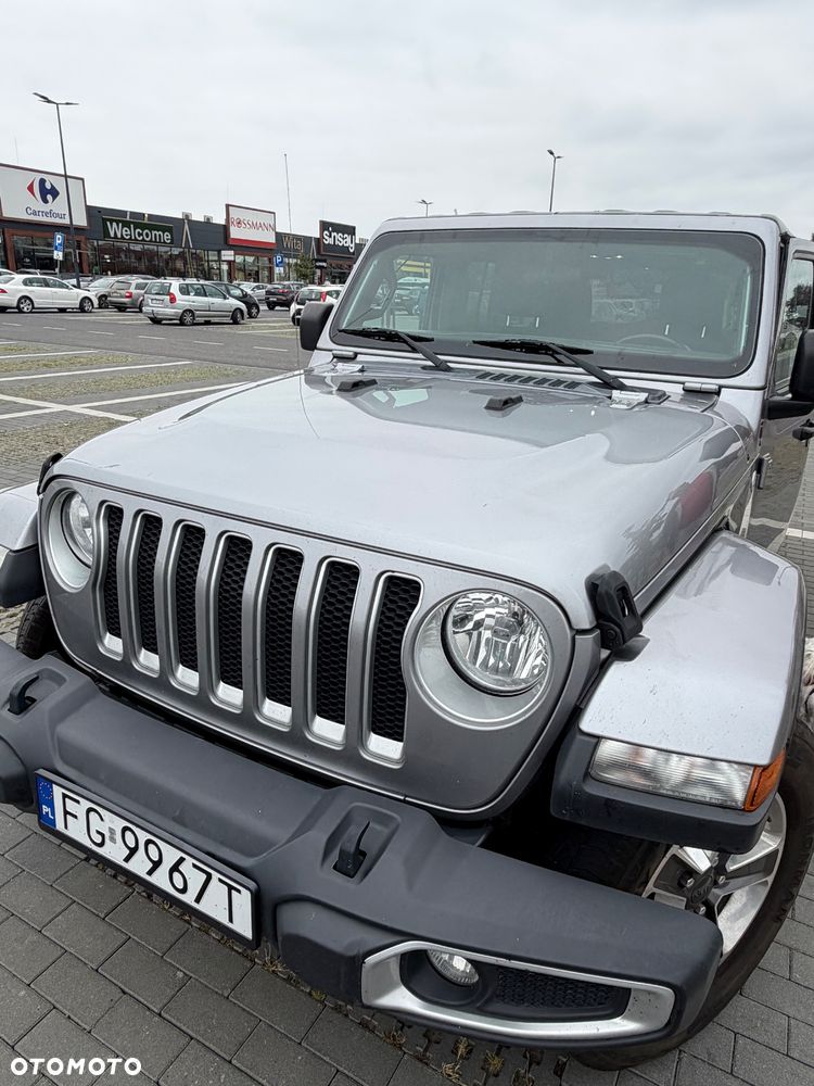 Jeep Wrangler - 8