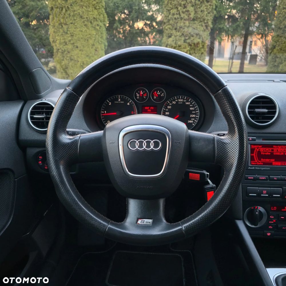 Audi A3 Sportback 2.0 TDI DPF S line Sportpaket plus - 33
