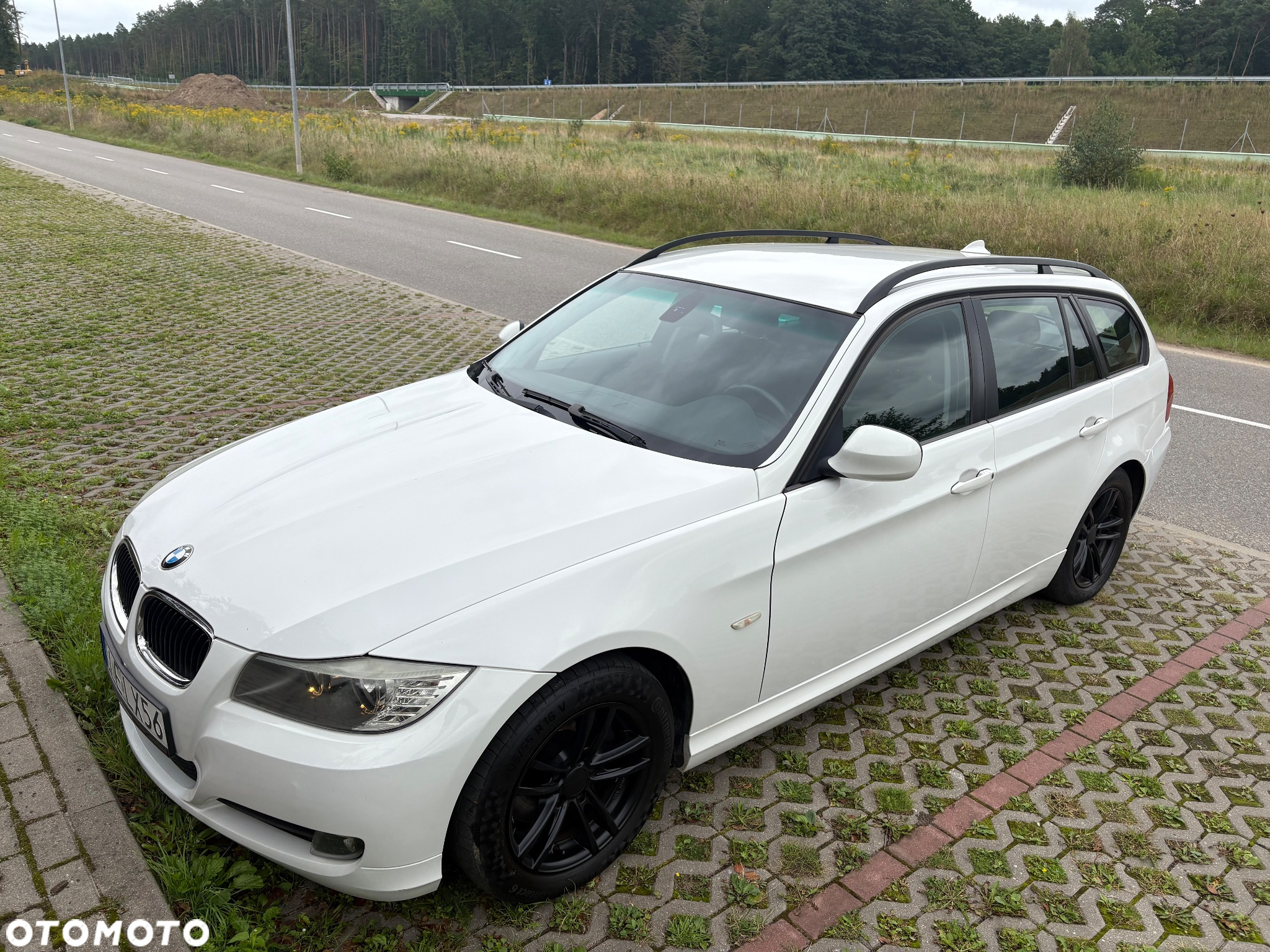 BMW Seria 3 318d DPF Touring - 3