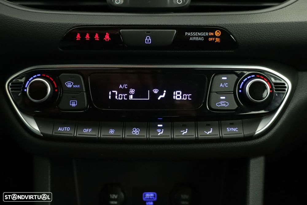 Hyundai i30 SW 1.0 T-GDi Style Plus - 12