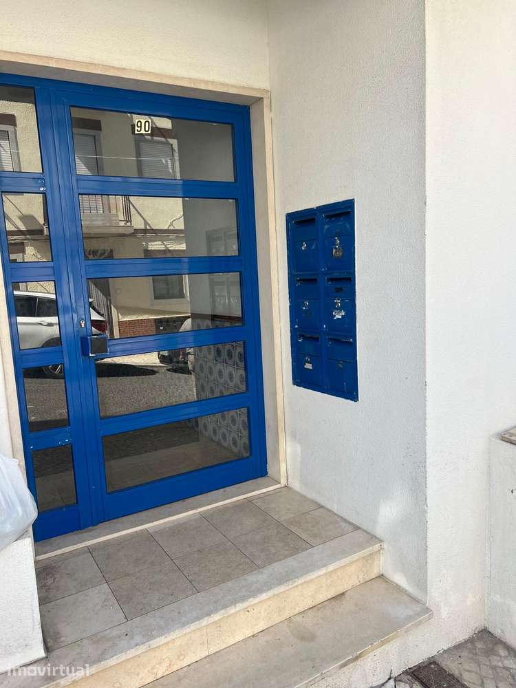 Venda de apartamento T2 na Nazaré - Grande imagem: 2/21