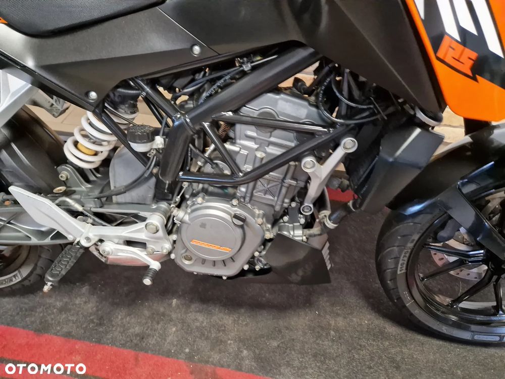KTM Duke 125 - 27