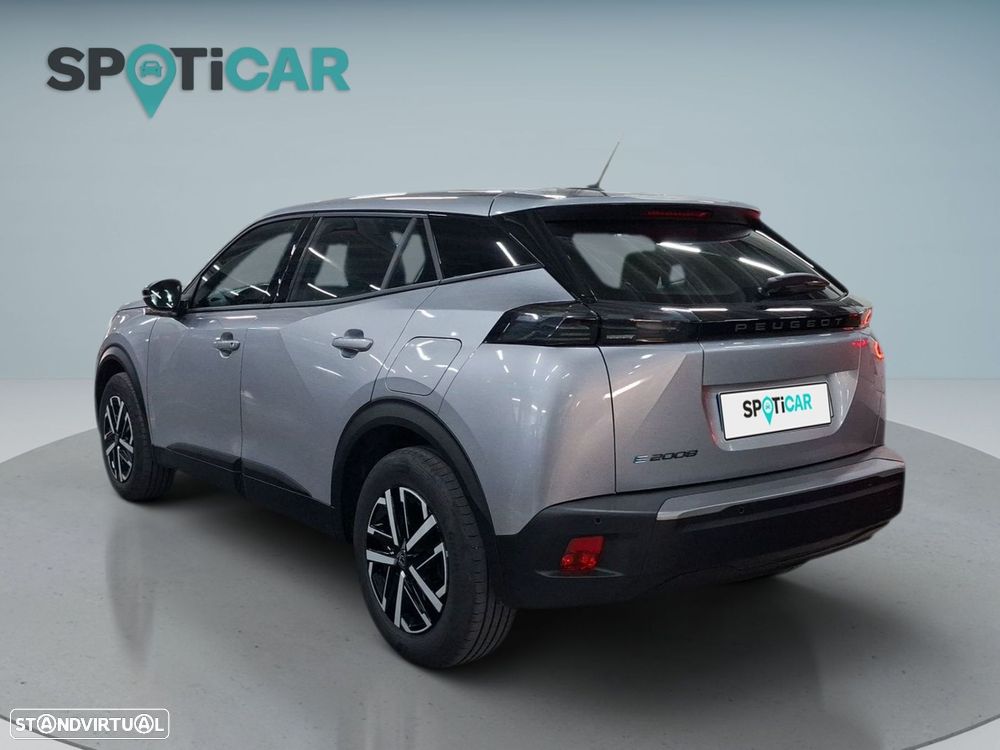 Peugeot e-2008 54 kWh Style - 6