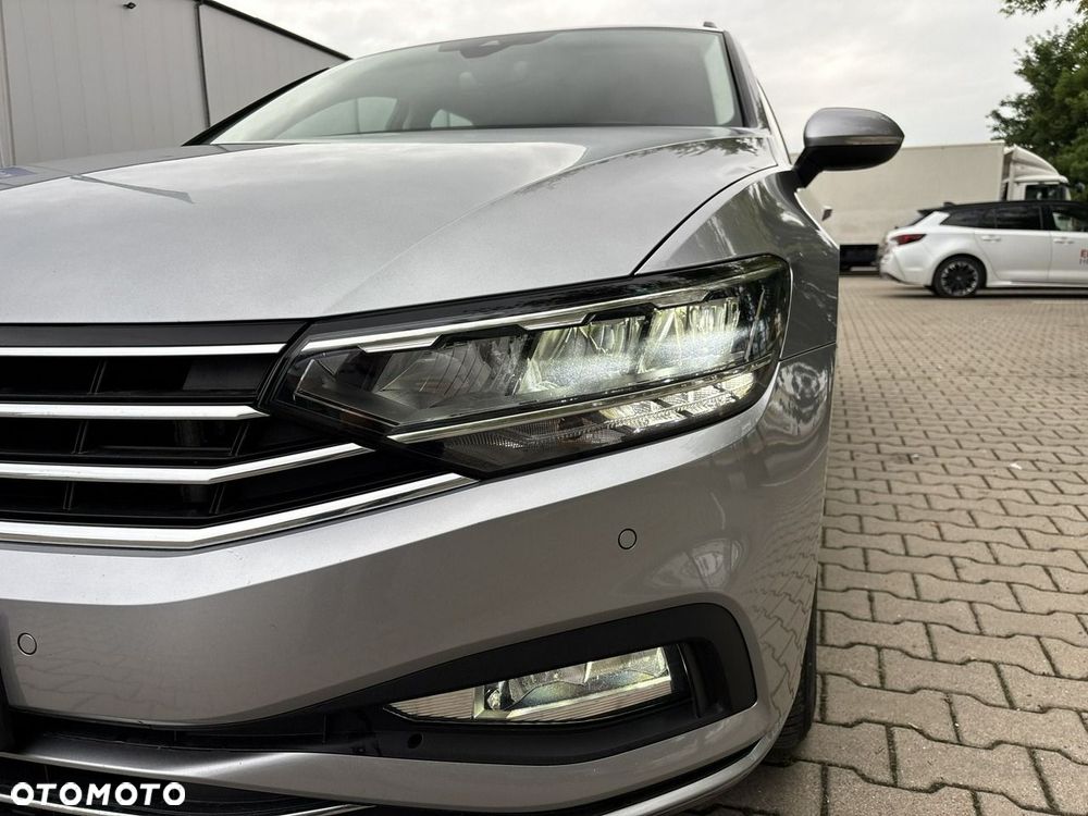 Volkswagen Passat 1.5 TSI EVO Business DSG - 9