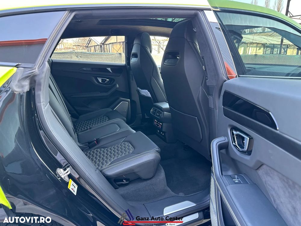 Lamborghini URUS Standard - 14