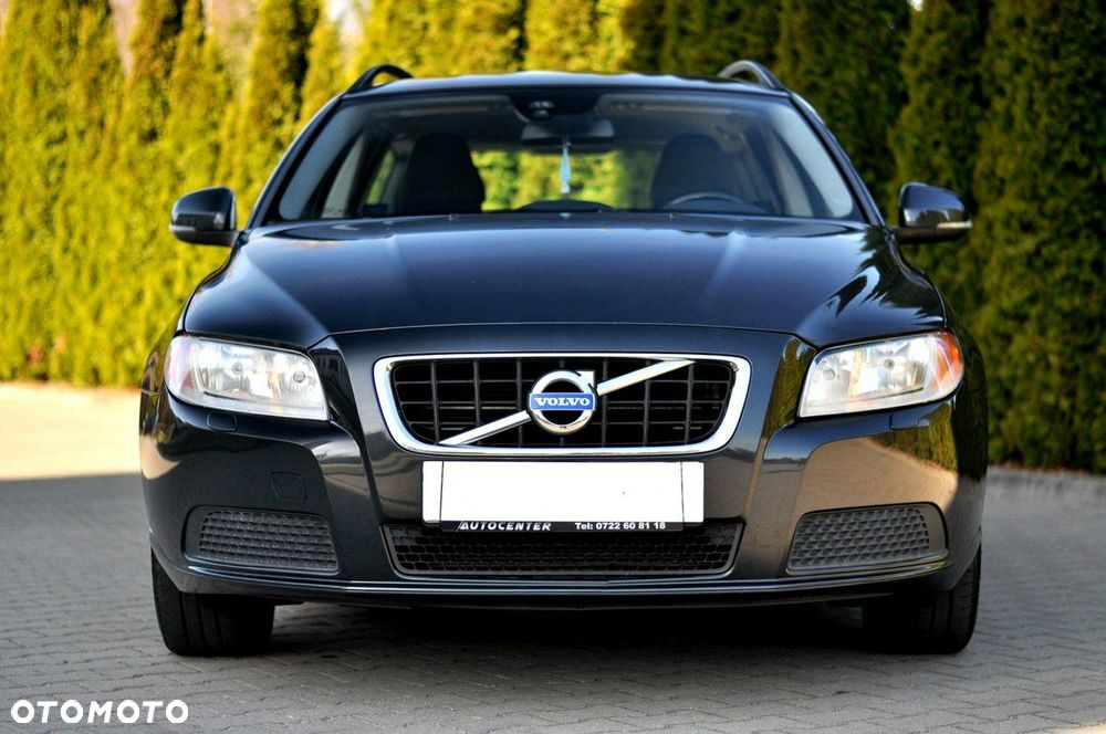 Volvo V70 2.5T Kinetic - 29