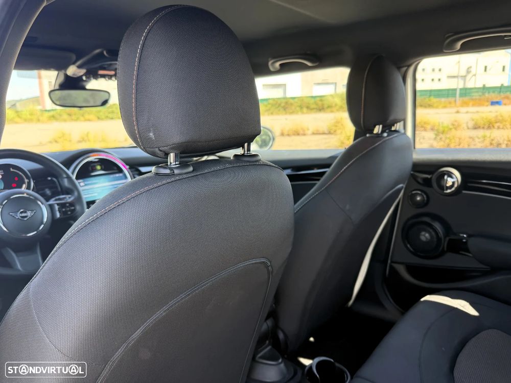 MINI 5 Portas Cooper Premium Plus JCW Auto - 45