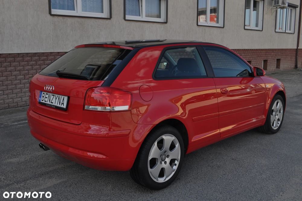 Audi A3 3-drzwiowe 2.0 FSI Attraction - 6
