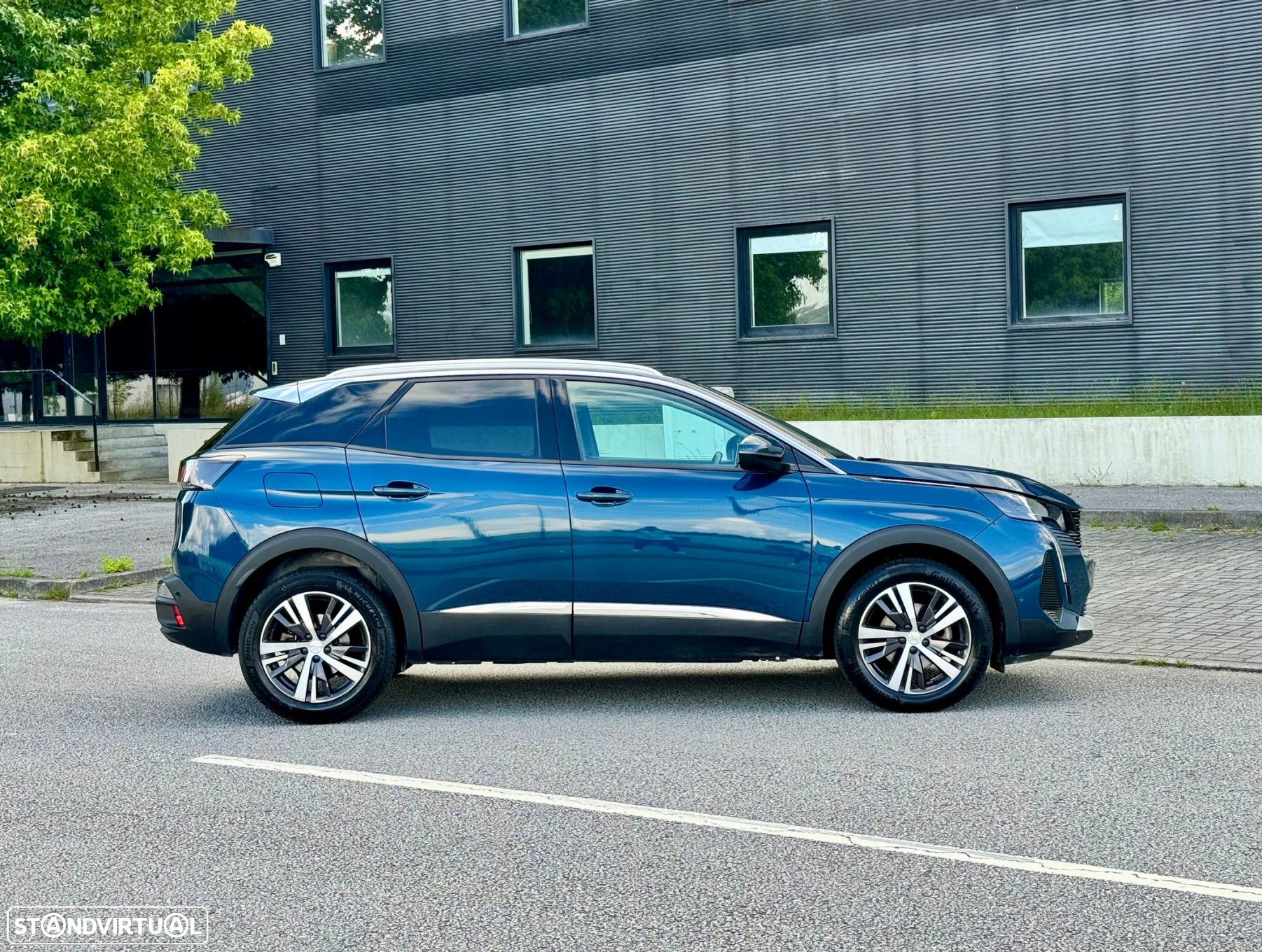 Peugeot 3008 1.5 BlueHDi Allure Pack EAT8 - 12