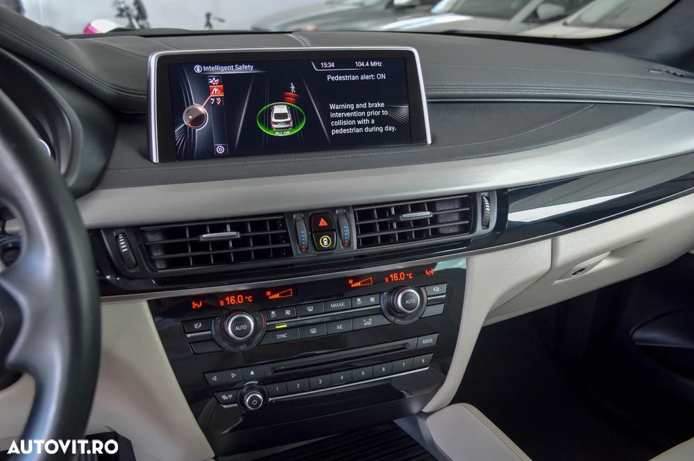 BMW X6 xDrive30d - 29