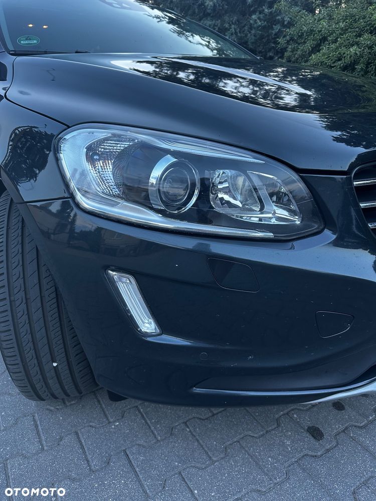 Volvo XC 60 D4 Momentum Pro - 6