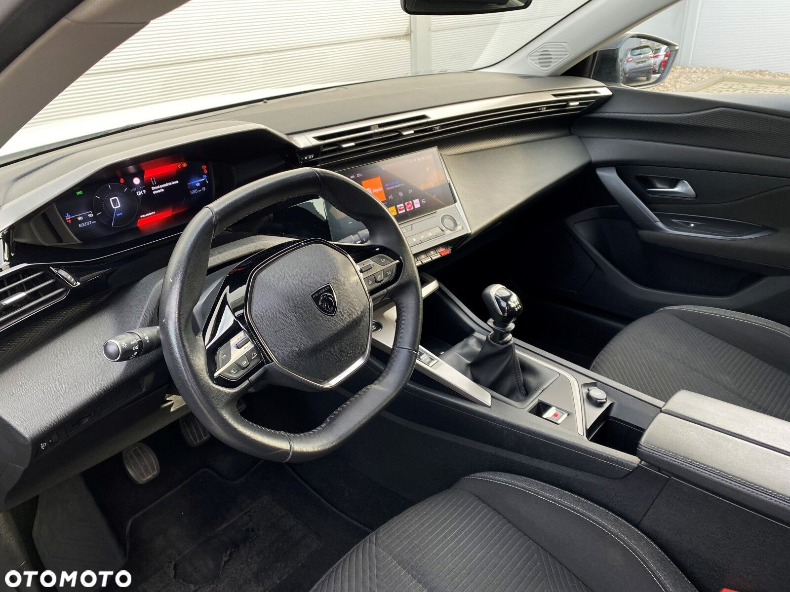 Peugeot 308 1.2 PureTech Active Pack S&S - 12