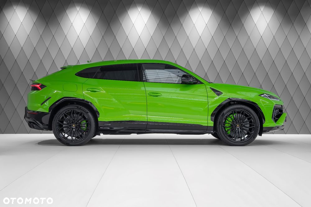 Lamborghini Urus - 3