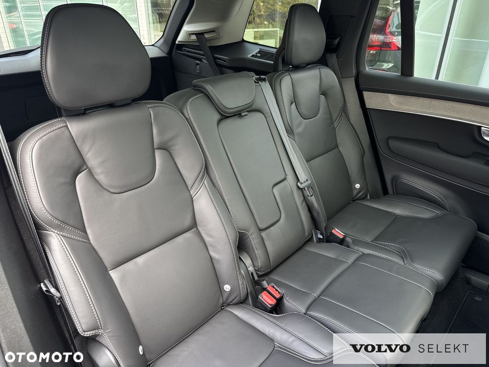 Volvo XC 90 - 30
