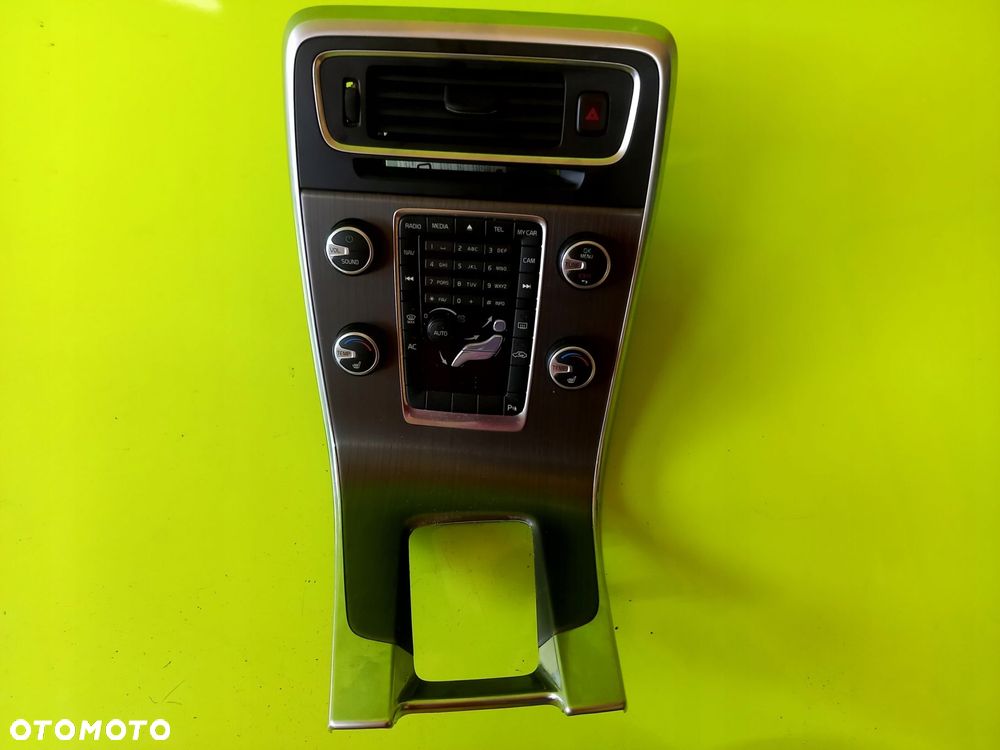 panel nawiewu klimatyzacji ramka radia volvo s60 10r europa - 3