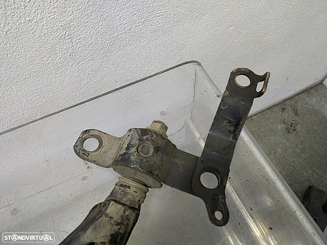 Braço Suspensão Frente Esquerdo Toyota Corolla Compact (_E10_) - 2