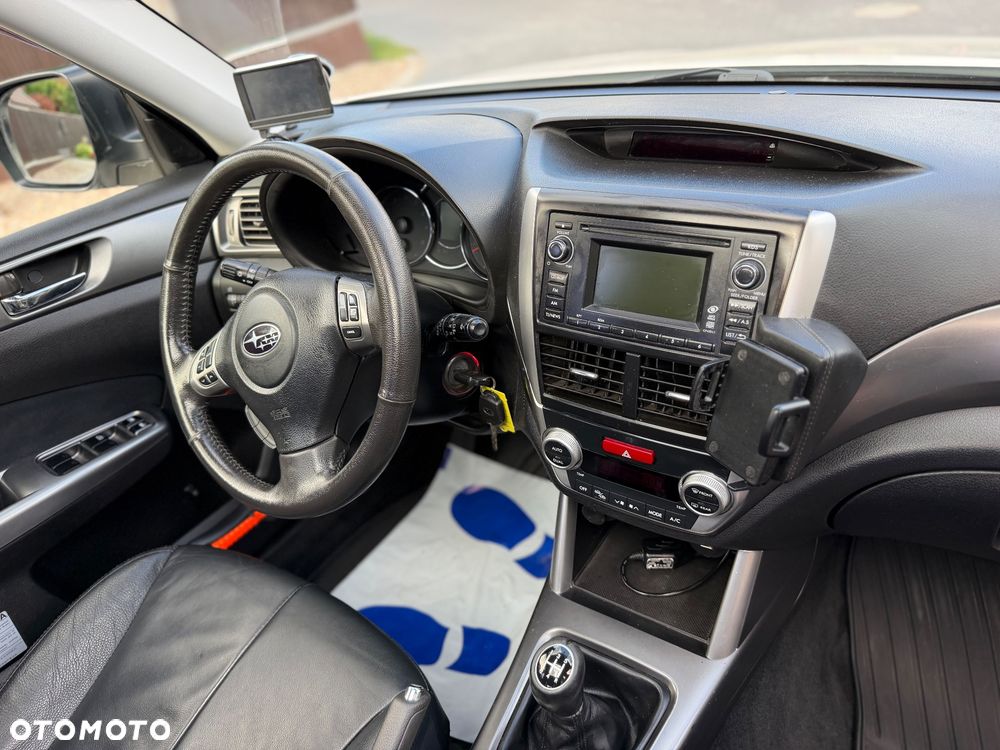 Subaru Forester 2.0X Exclusive - 26